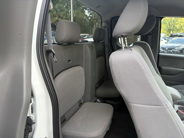 Used 2020 Nissan Frontier S image 27