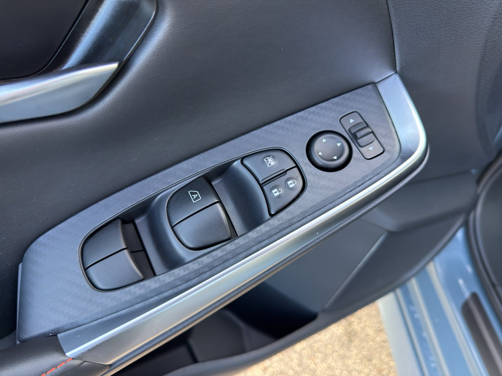 New 2025 Nissan Sentra SR image 12