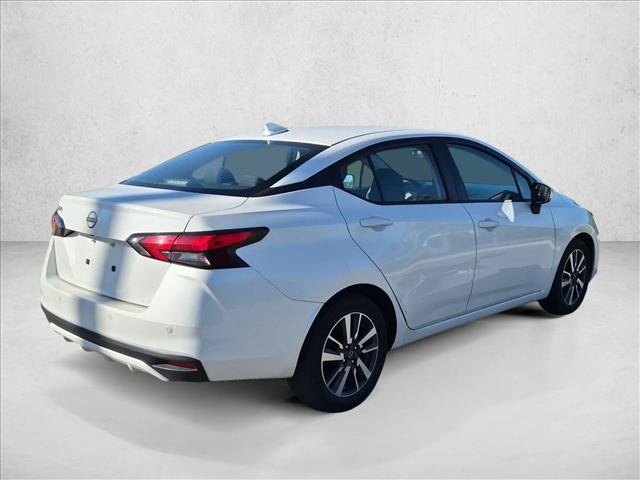 Used 2025 Nissan Versa SV FWD image 5