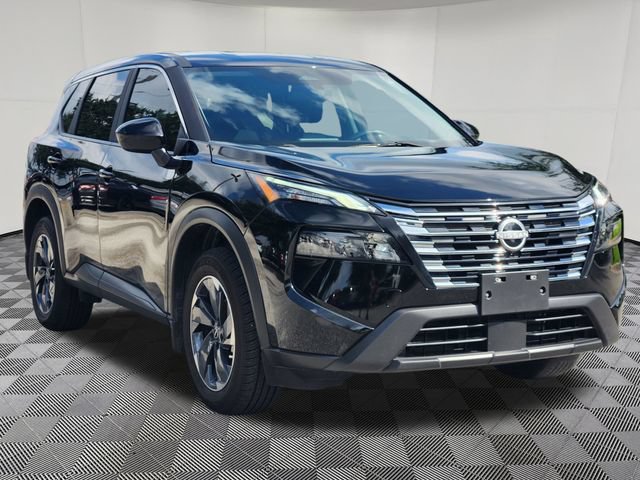 Used 2024 Nissan Rogue SV FWD image 3