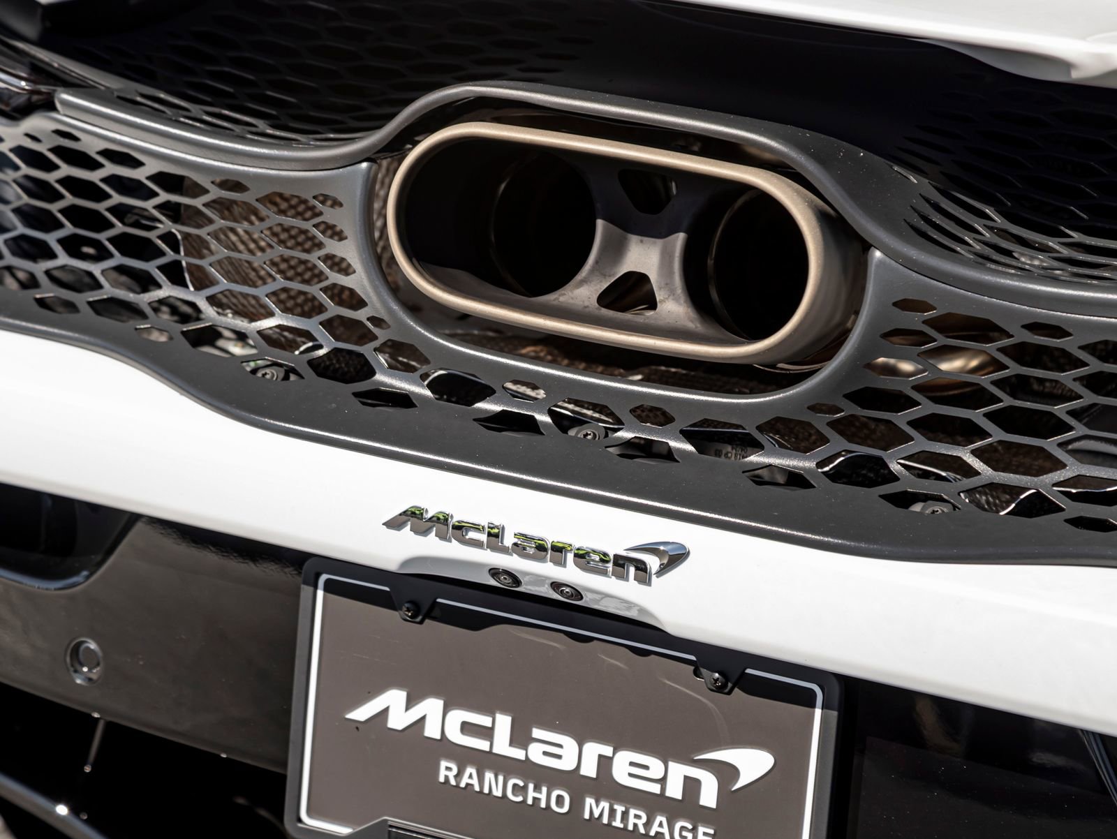 Used 2024 McLaren 750S Spider image 14