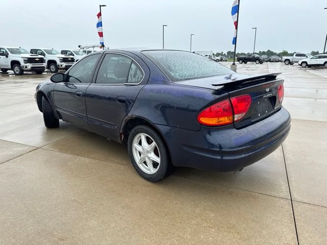 Used 2001 Oldsmobile Alero GL w/ Sun & Sound Pkg FWD image 3