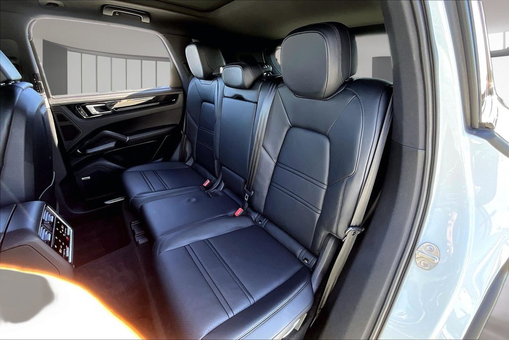 Used 2021 Porsche Cayenne S AWD/4WD image 20