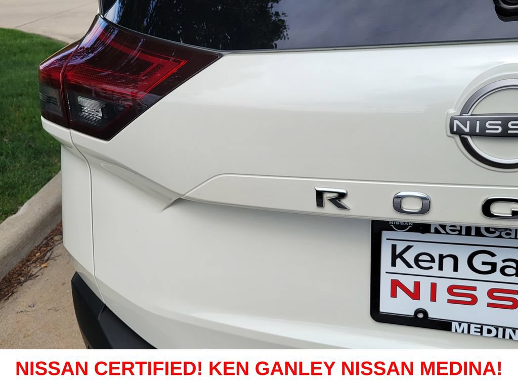 Certified 2023 Nissan Rogue SV AWD/4WD image 16