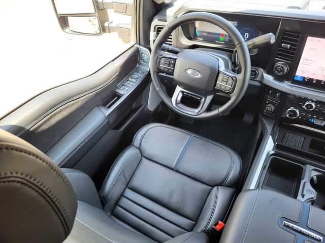 New 2026 Ford F350 Platinum w/ Tremor Off-Road Package AWD/4WD image 11