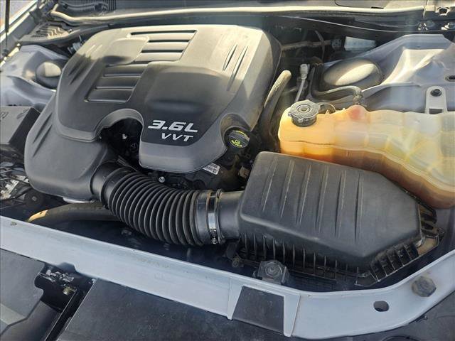 Used 2021 Dodge Challenger SXT w/ Blacktop Package image 21