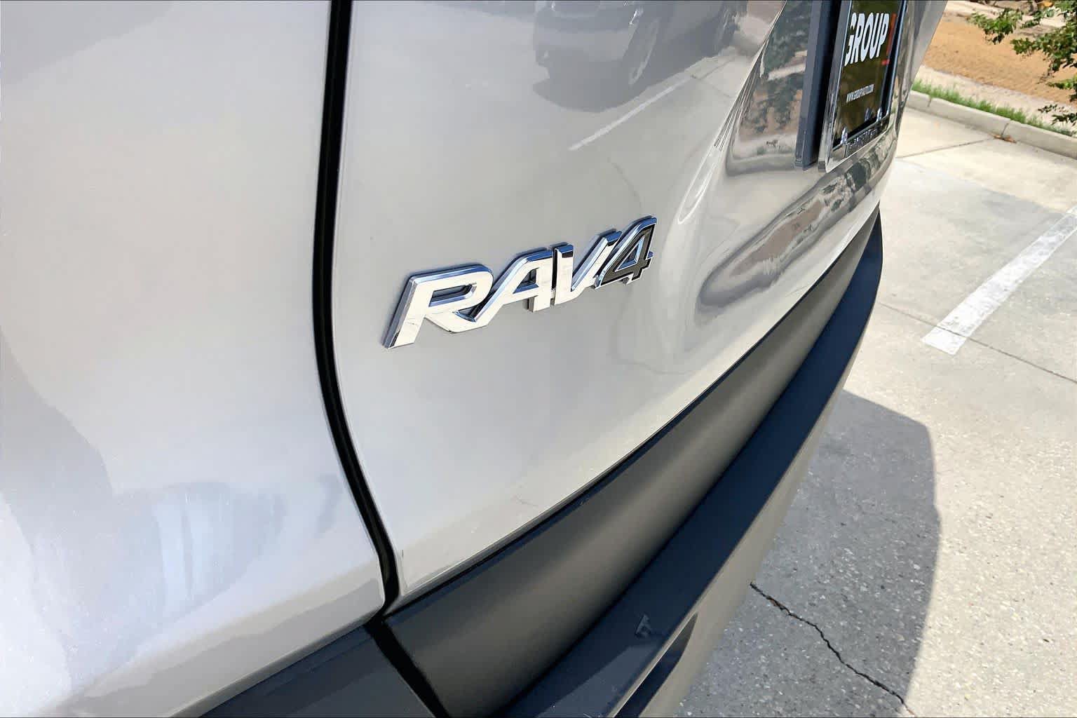 Used 2023 Toyota RAV4 XLE Premium FWD image 31