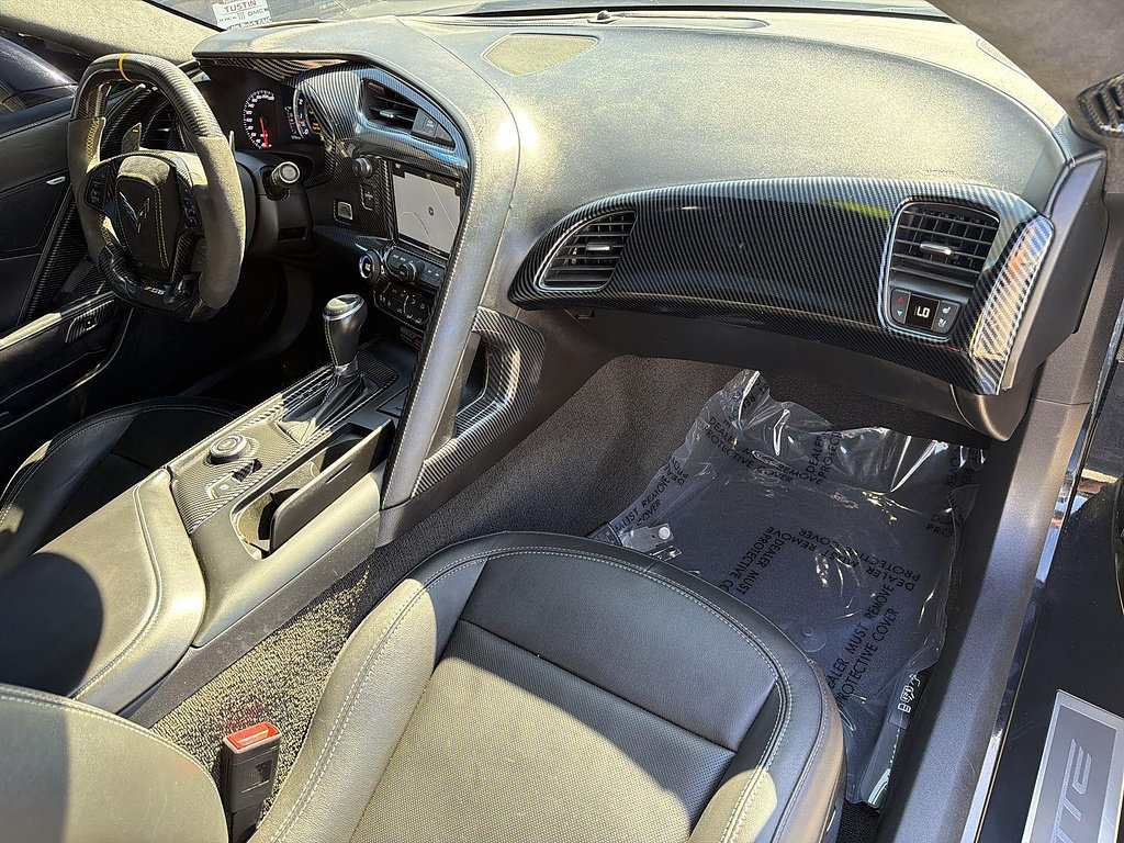 Used 2017 Chevrolet Corvette Z06 RWD image 25
