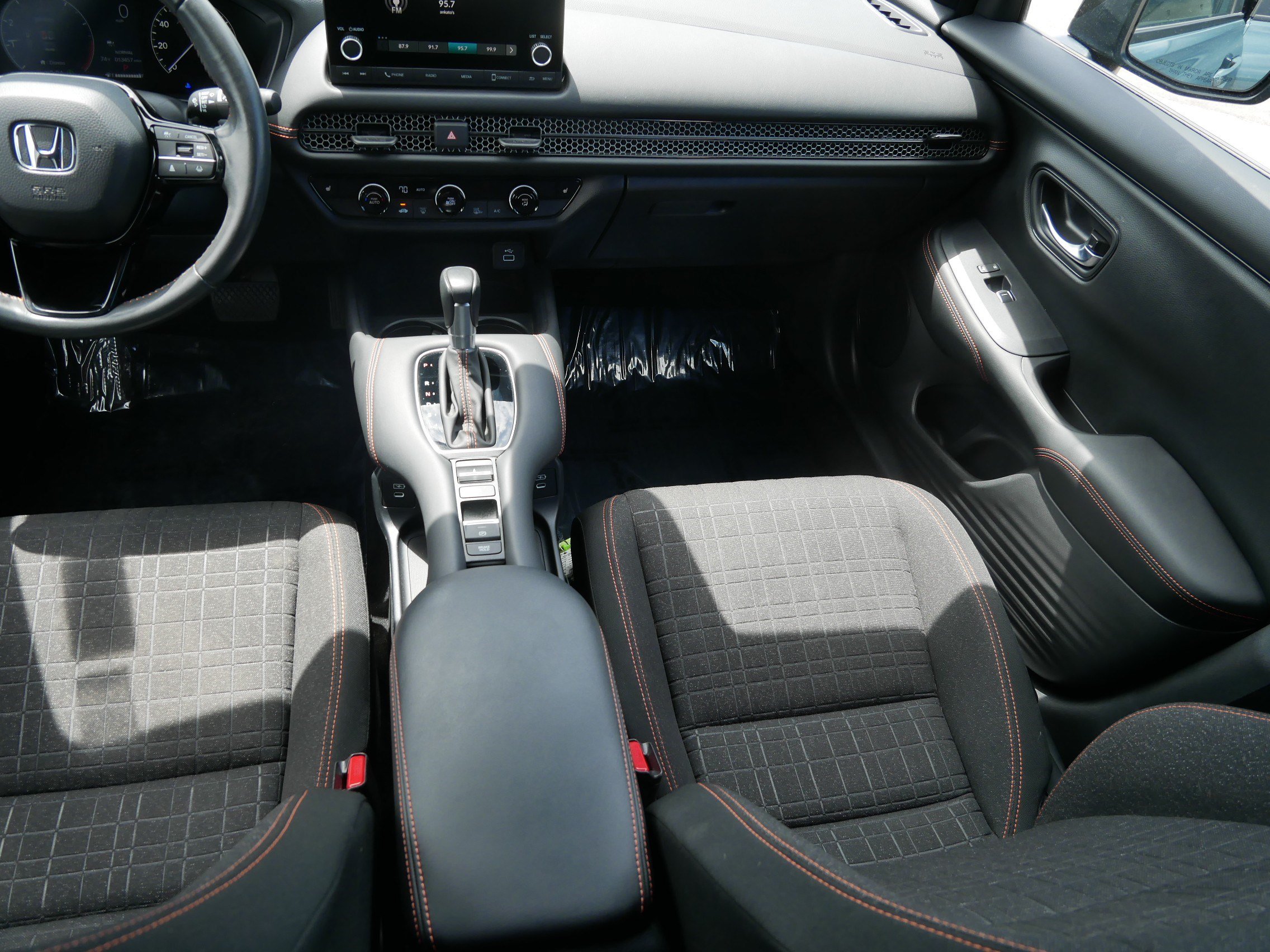 Certified 2024 Honda HR-V Sport image 11