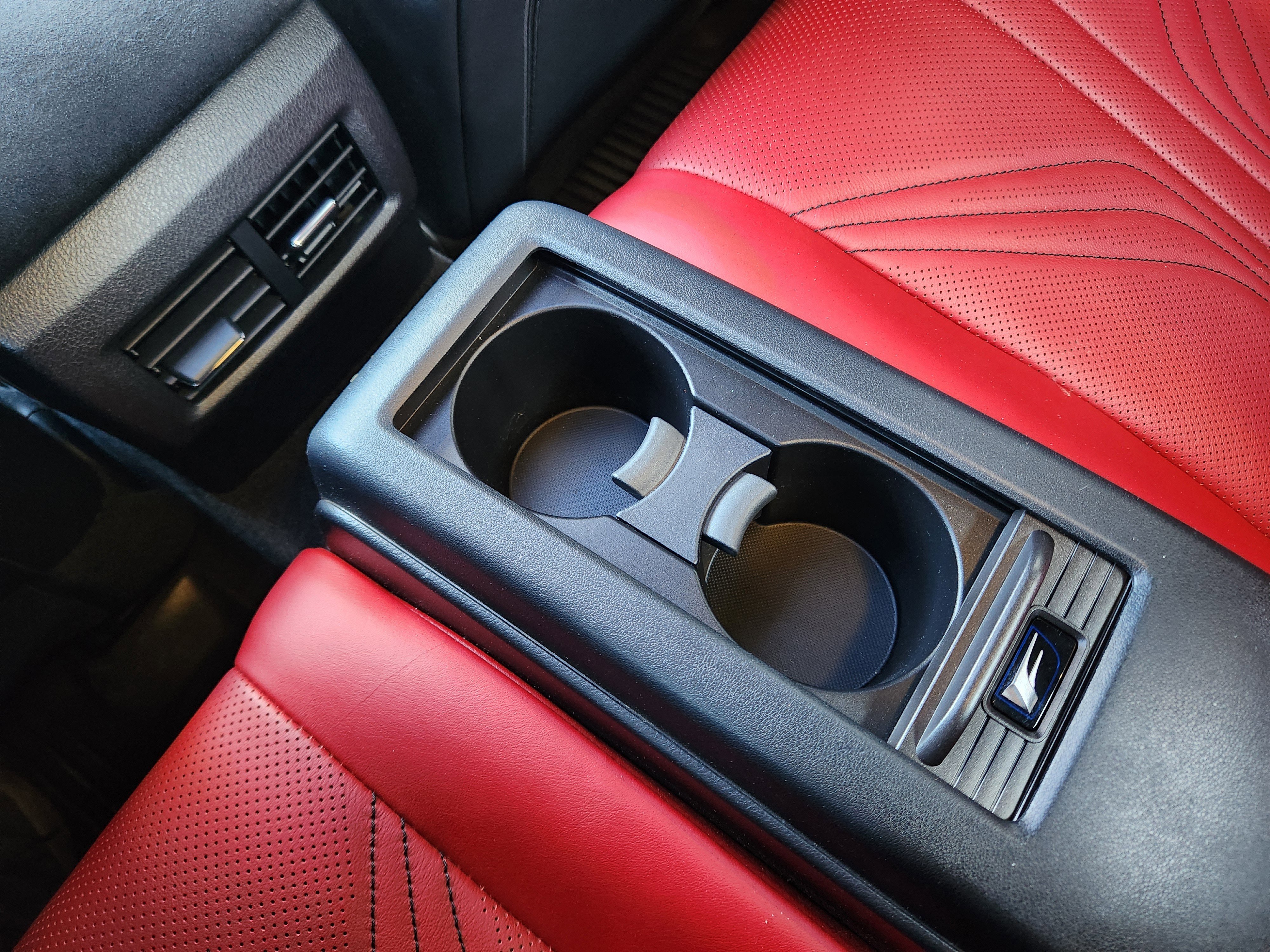 Used 2019 Lexus RC F F image 20