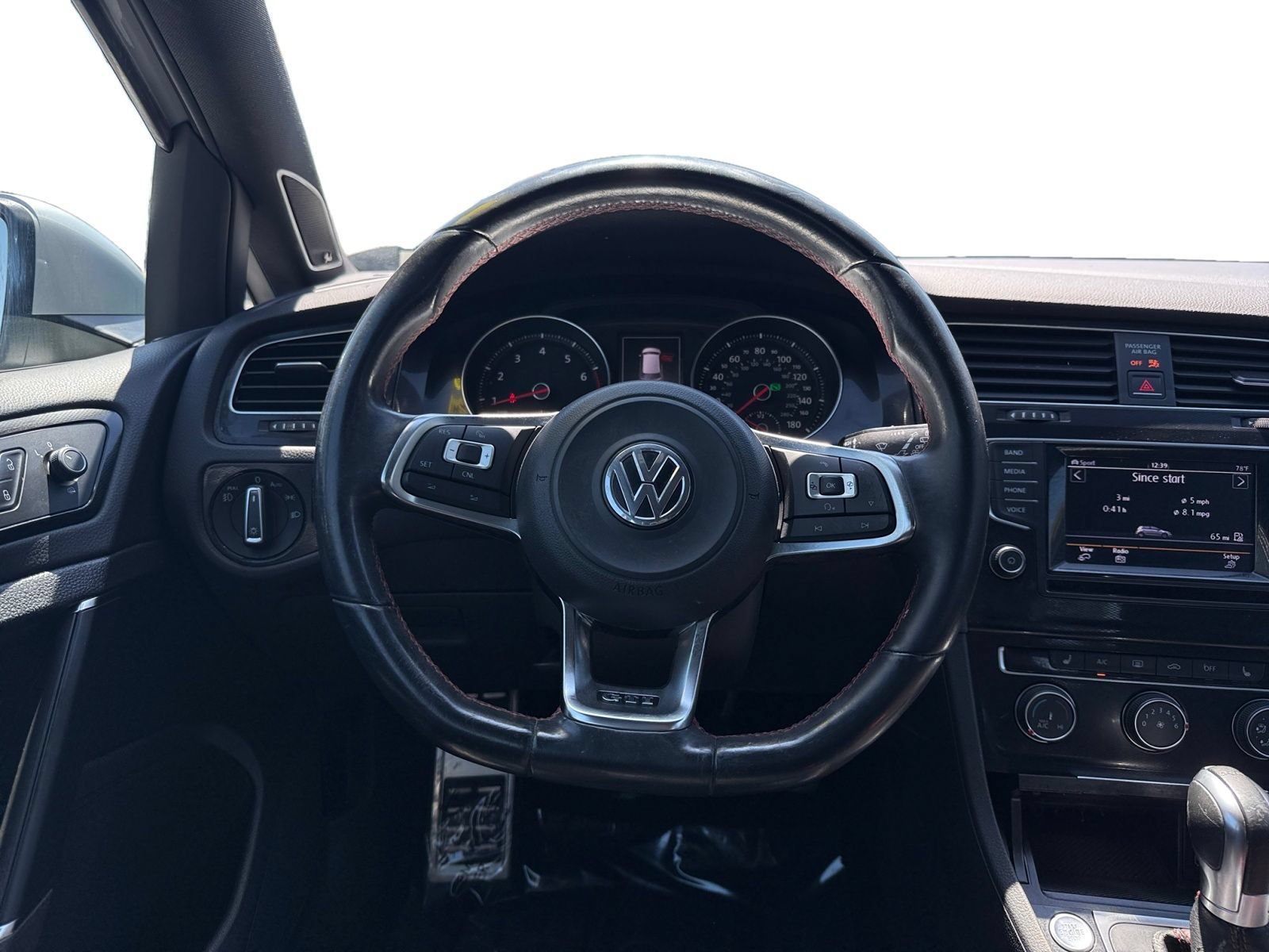Used 2015 Volkswagen GTI SE FWD image 7