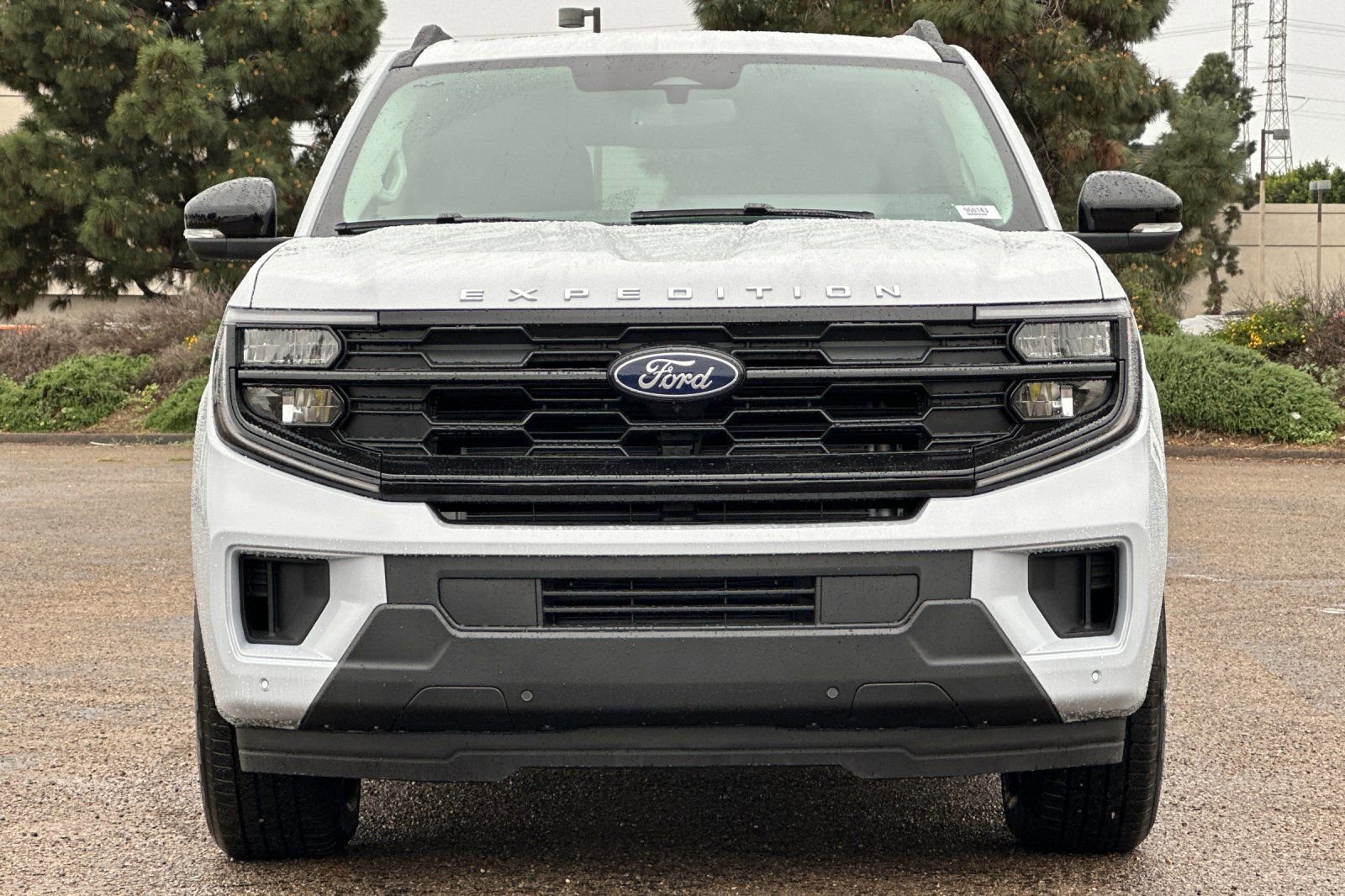 New 2026 Ford Expedition Active image 2