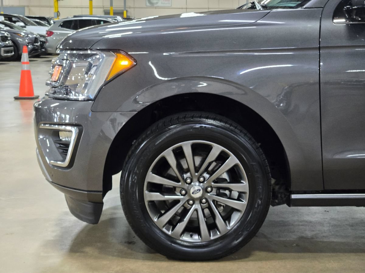 Used 2021 Ford Expedition Limited AWD/4WD image 18