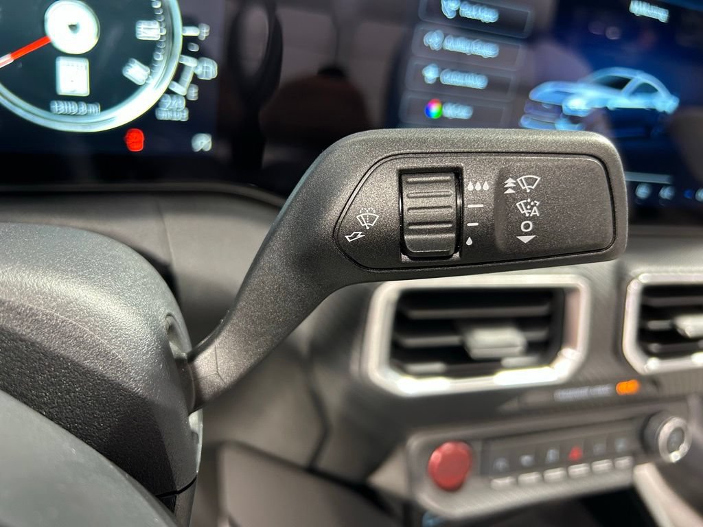 Used 2026 Ford Mustang Premium RWD image 31