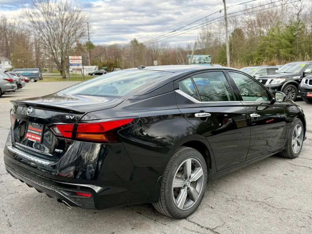Used 2019 Nissan Altima 2.5 SV image 8