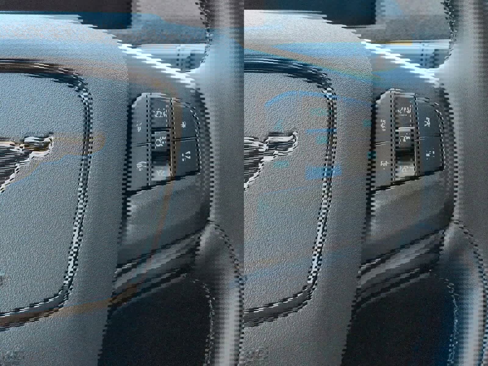 Used 2025 Ford Mustang Mach-E Premium image 25