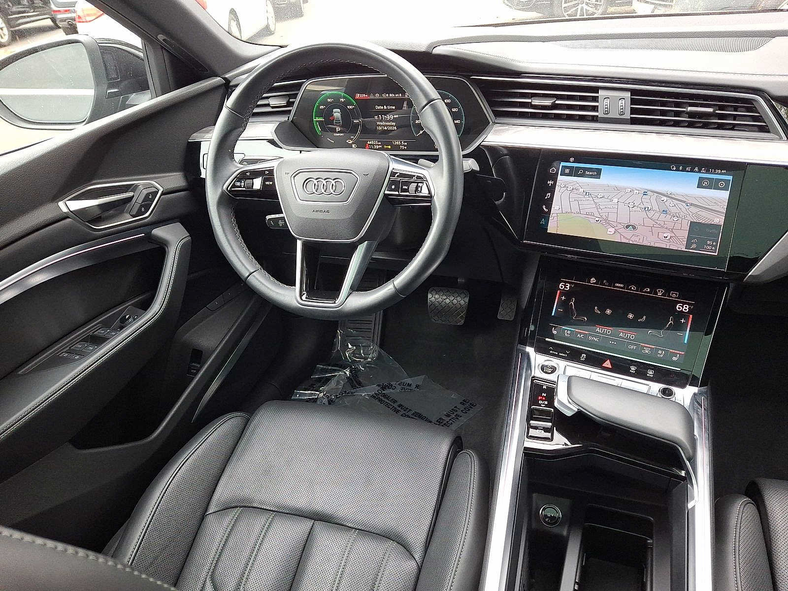 Certified 2024 Audi Q8 e-tron Prestige AWD/4WD image 15