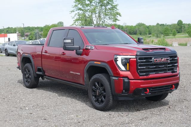 Used 2025 GMC Sierra 2500 AT4 w/ AT4 Premium Plus Package AWD/4WD image 8