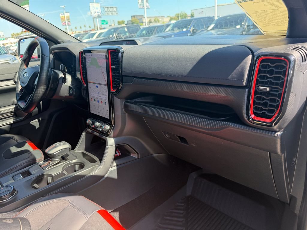 Certified 2025 Ford Ranger Raptor AWD/4WD image 9