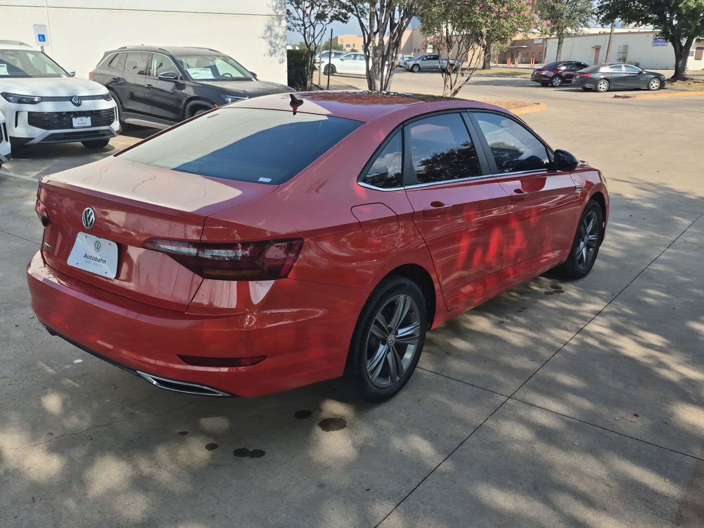 Used 2019 Volkswagen Jetta R-Line FWD image 5