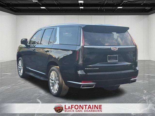 Certified 2022 Cadillac Escalade Luxury AWD/4WD image 3