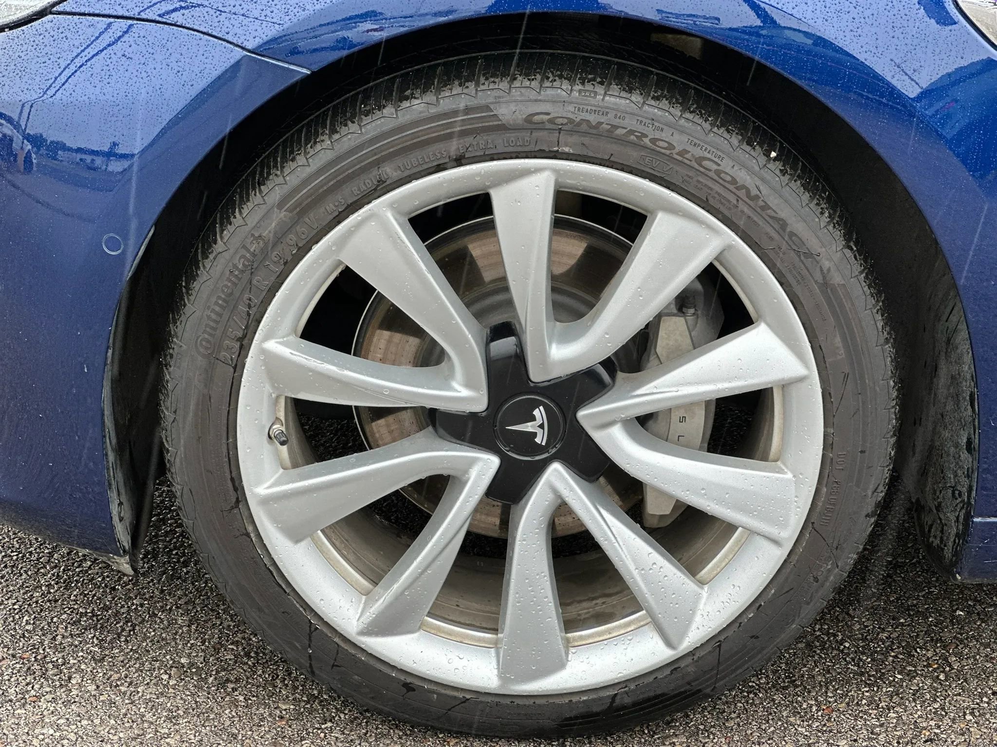 Used 2018 Tesla Model 3 Long Range RWD image 27