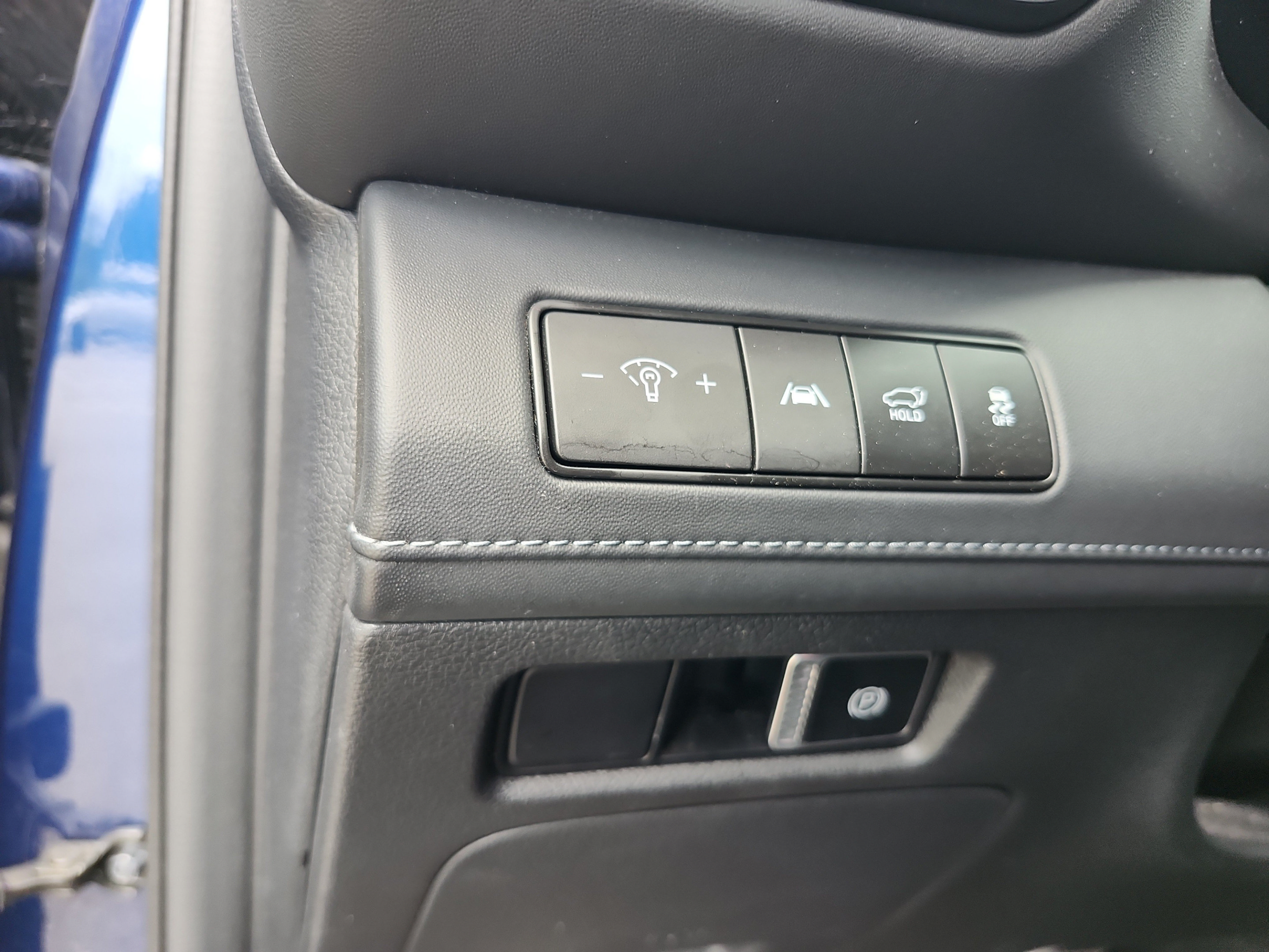 Certified 2022 Hyundai Santa Fe SEL w/ Convenience + Premium Package FWD image 11