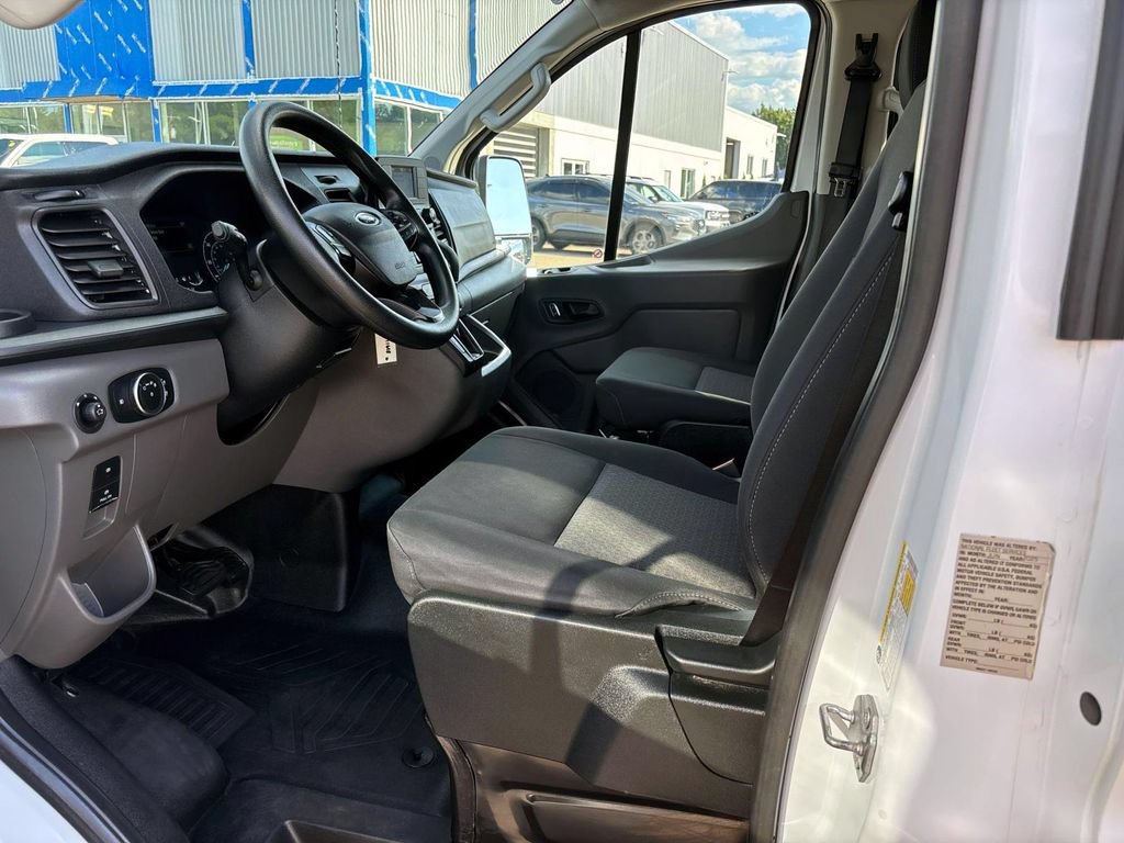 Used 2025 Ford Transit 250 Low Roof w/ Exterior Upgrade Package RWD image 7