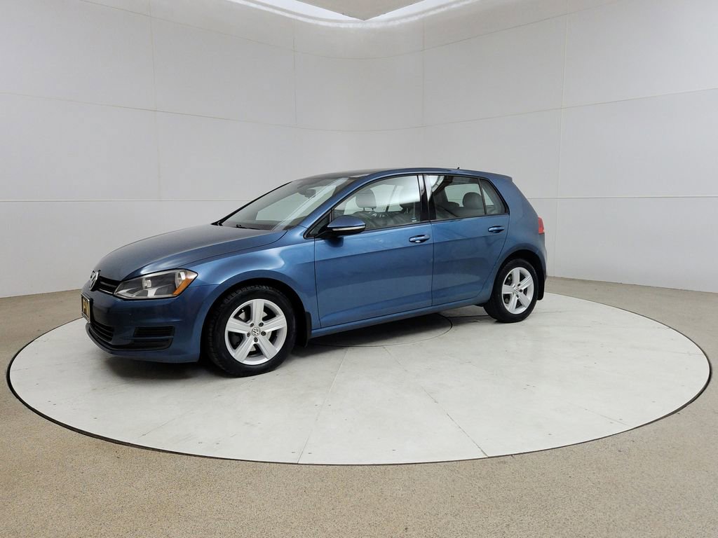 Used 2017 Volkswagen Golf Wolfsburg Edition FWD image 3