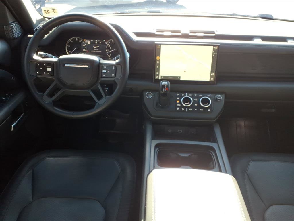 Certified 2023 Land Rover Defender 110 X-Dynamic SE image 4