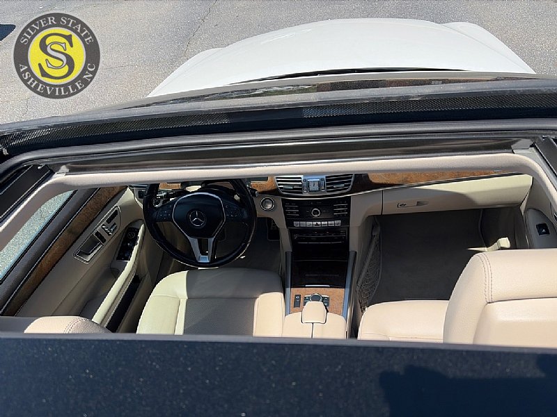 Used 2016 Mercedes-Benz E 350 4MATIC Wagon w/ Premium Package image 29