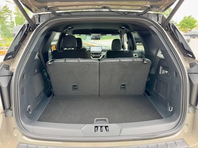 Used 2026 Ford Explorer Tremor w/ Tremor Convenience Package AWD/4WD image 6
