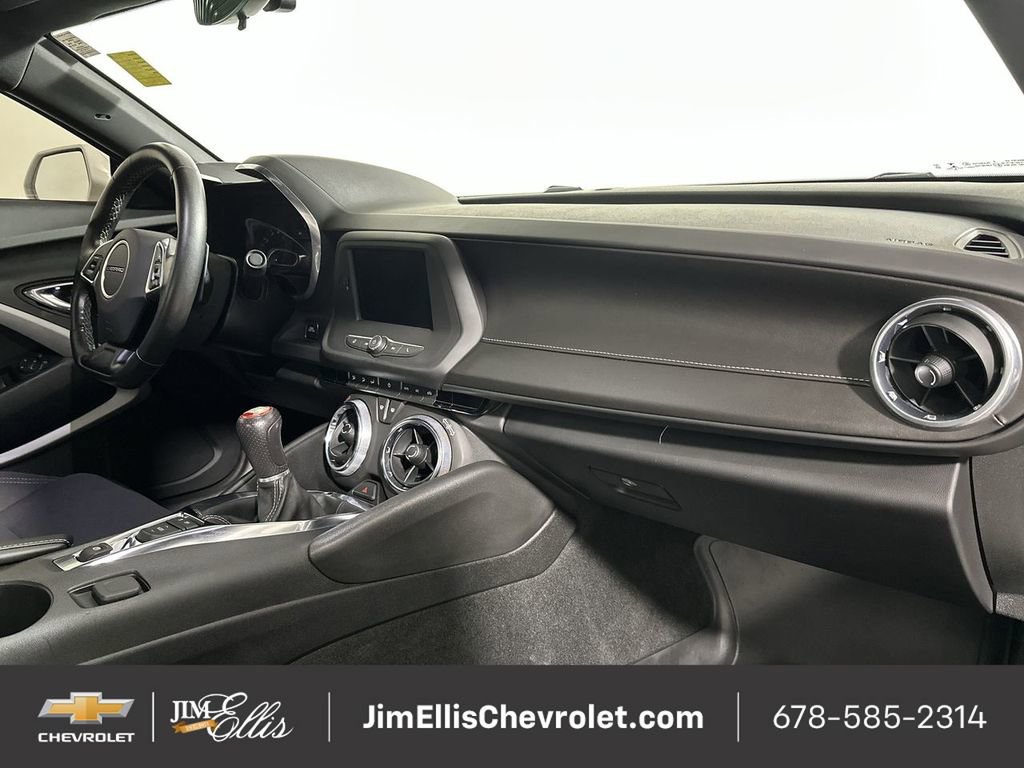 Certified 2021 Chevrolet Camaro LT image 26