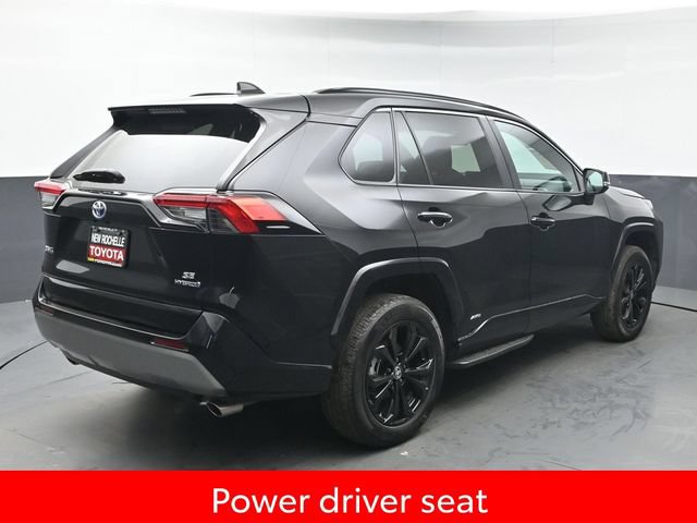 Certified 2024 Toyota RAV4 SE w/ Convenience Package AWD/4WD image 7