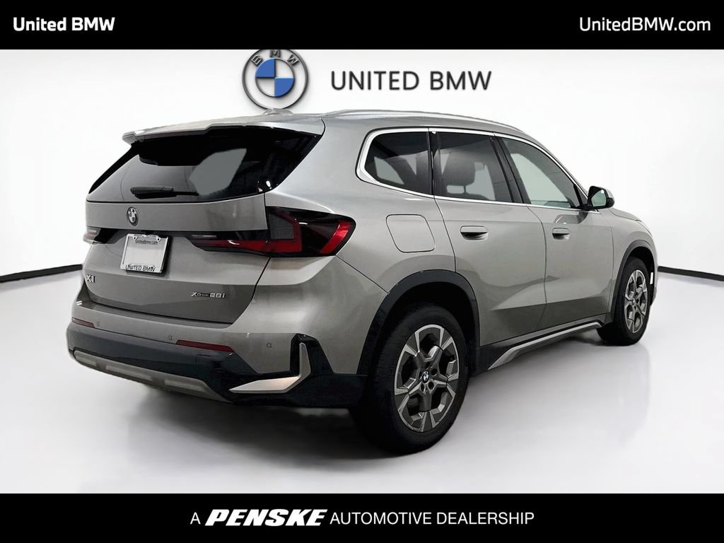 Used 2024 BMW X1 xDrive28i w/ Convenience Package AWD/4WD image 5