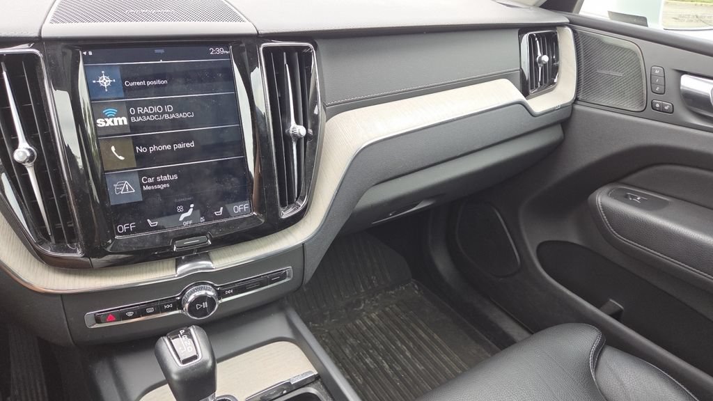 Used 2020 Volvo XC60 T5 Inscription AWD/4WD image 19