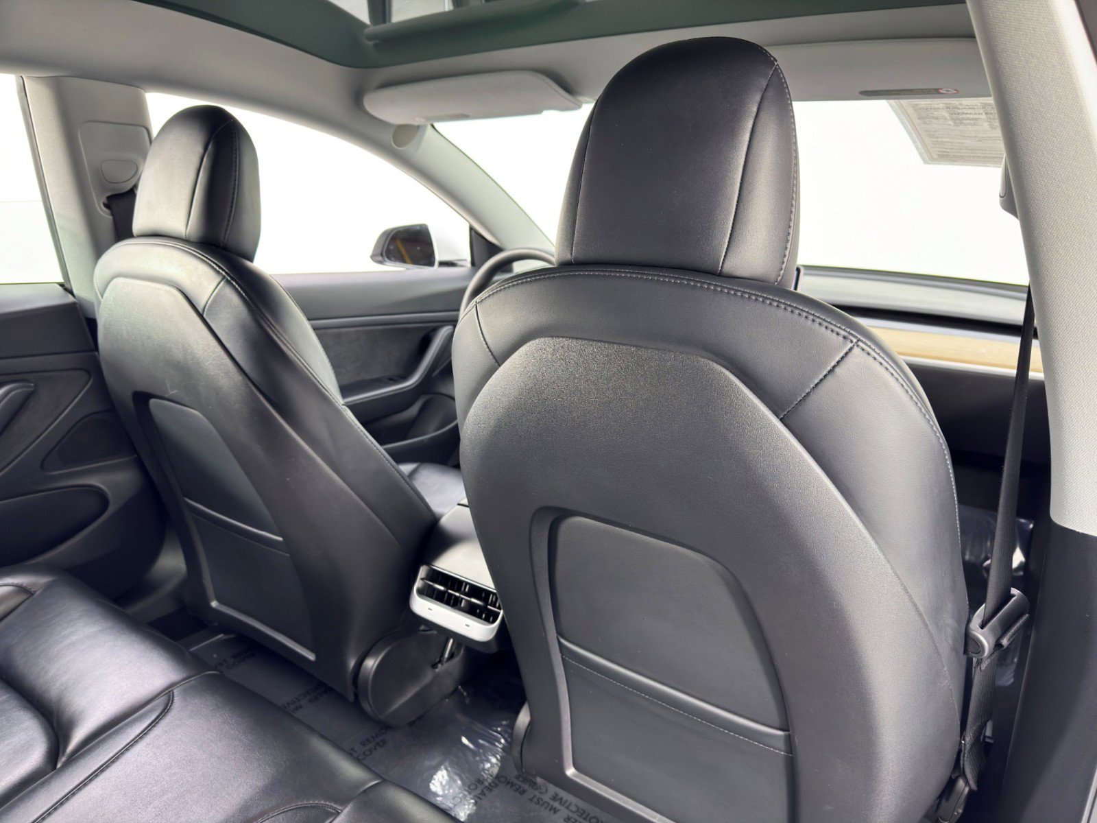Used 2021 Tesla Model 3 Standard Range Plus image 36