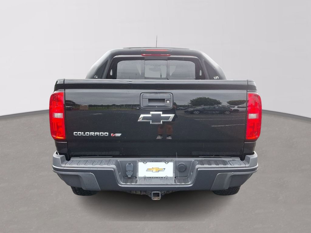 Used 2019 Chevrolet Colorado ZR2 w/ ZR2 Midnight Special Edition image 5