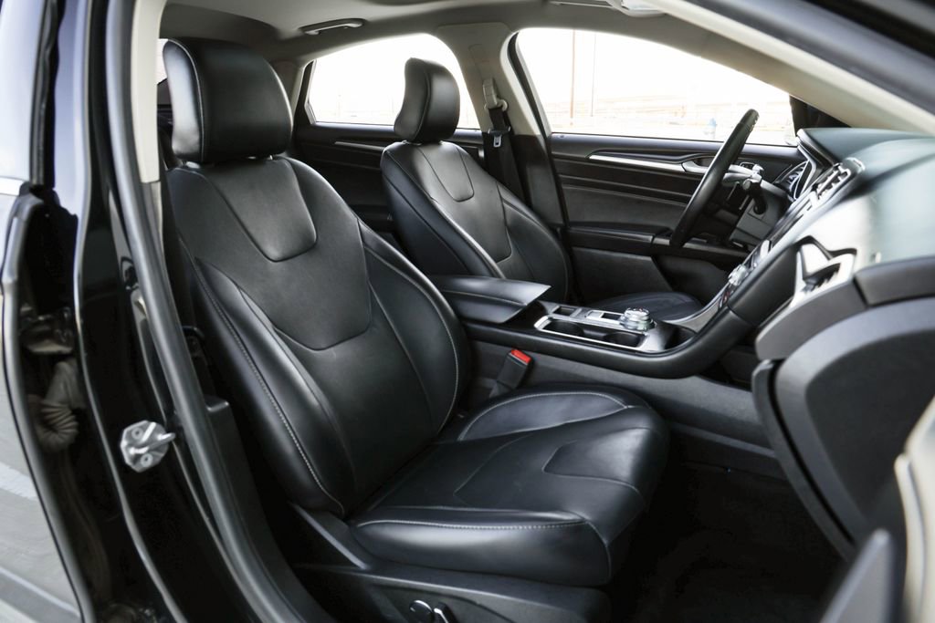 Used 2018 Ford Fusion Titanium AWD/4WD image 20