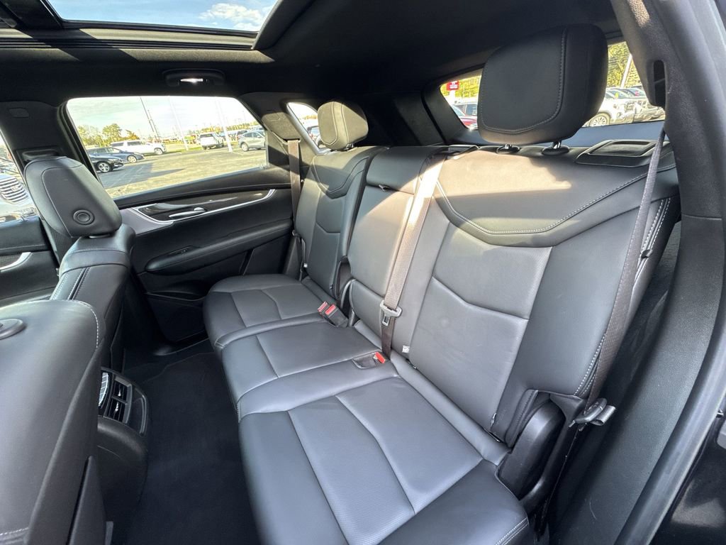 Certified 2023 Cadillac XT5 Sportv w/ Technology Package image 26