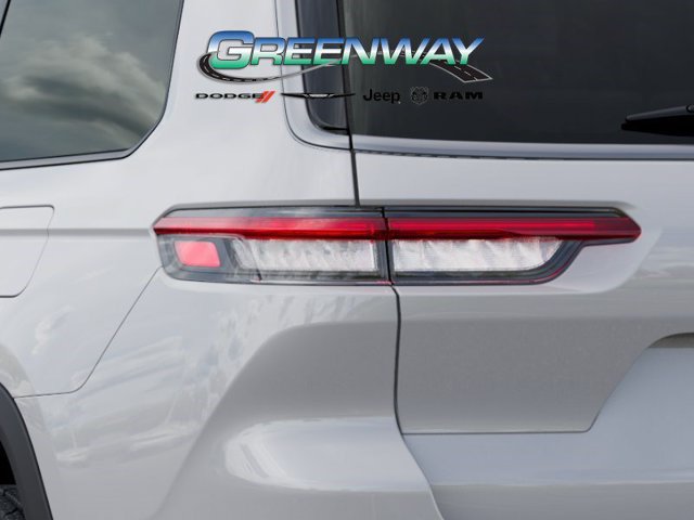 New 2026 Jeep Grand Cherokee L Limited w/ Limited Altitude Package RWD image 9