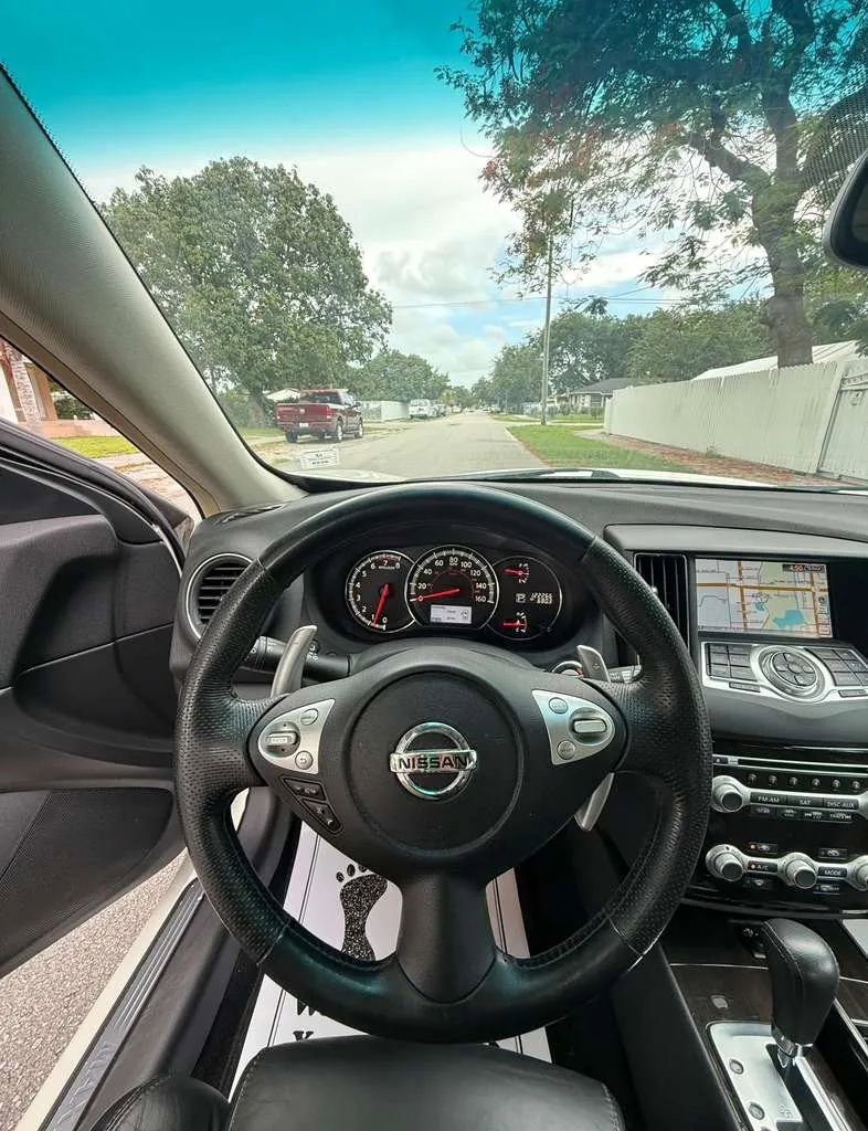Used 2014 Nissan Maxima 3.5 SV w/ Premium Package FWD image 9