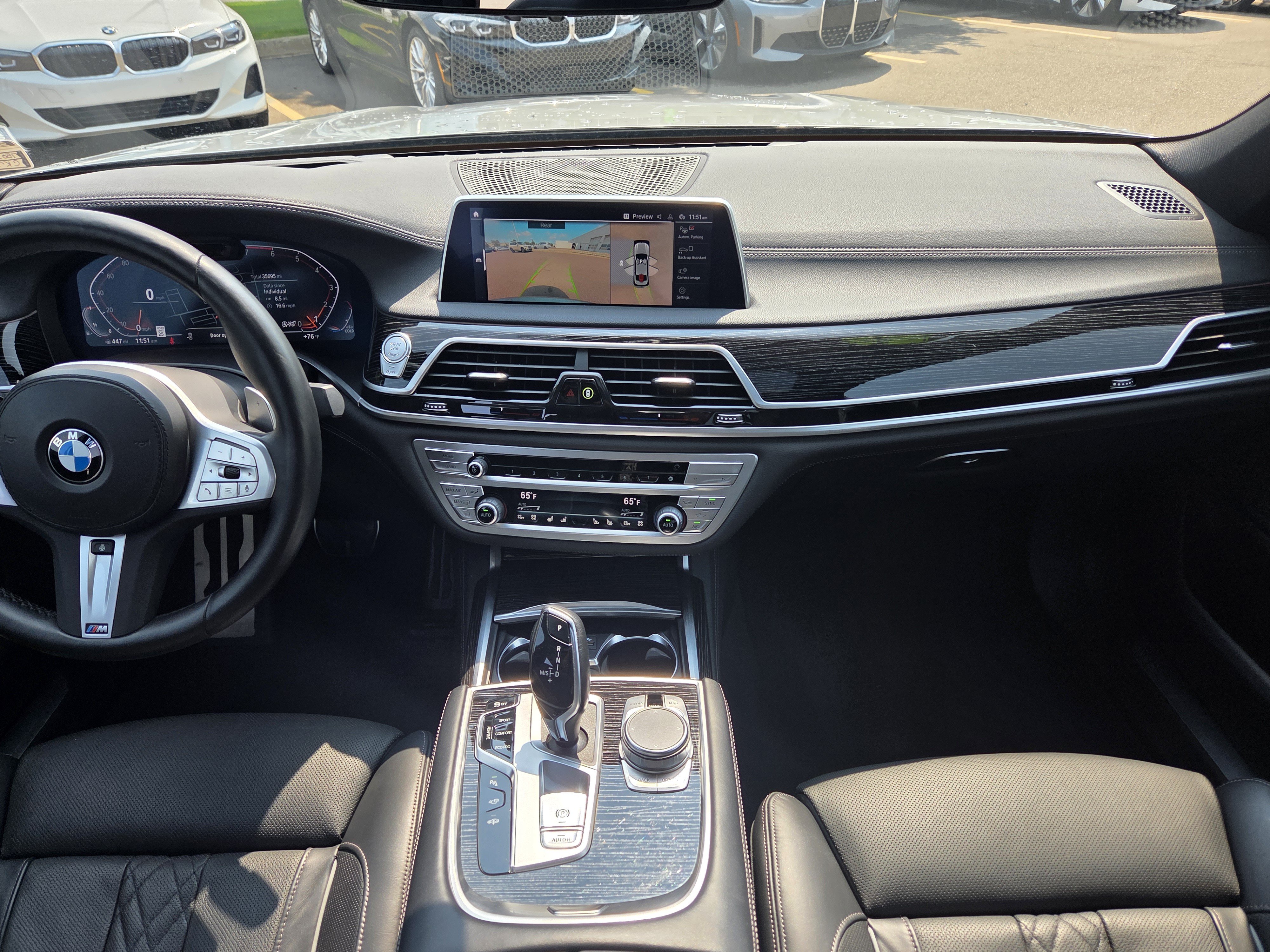 Used 2022 BMW 750i xDrive w/ M Sport Package AWD/4WD image 33