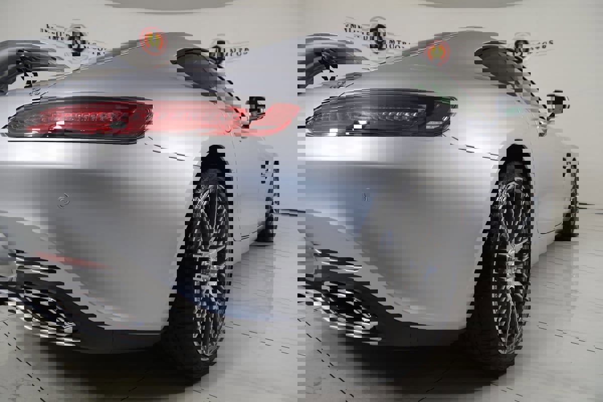 Used 2017 Mercedes-Benz AMG GT Coupe w/ Exclusive Interior Package image 95