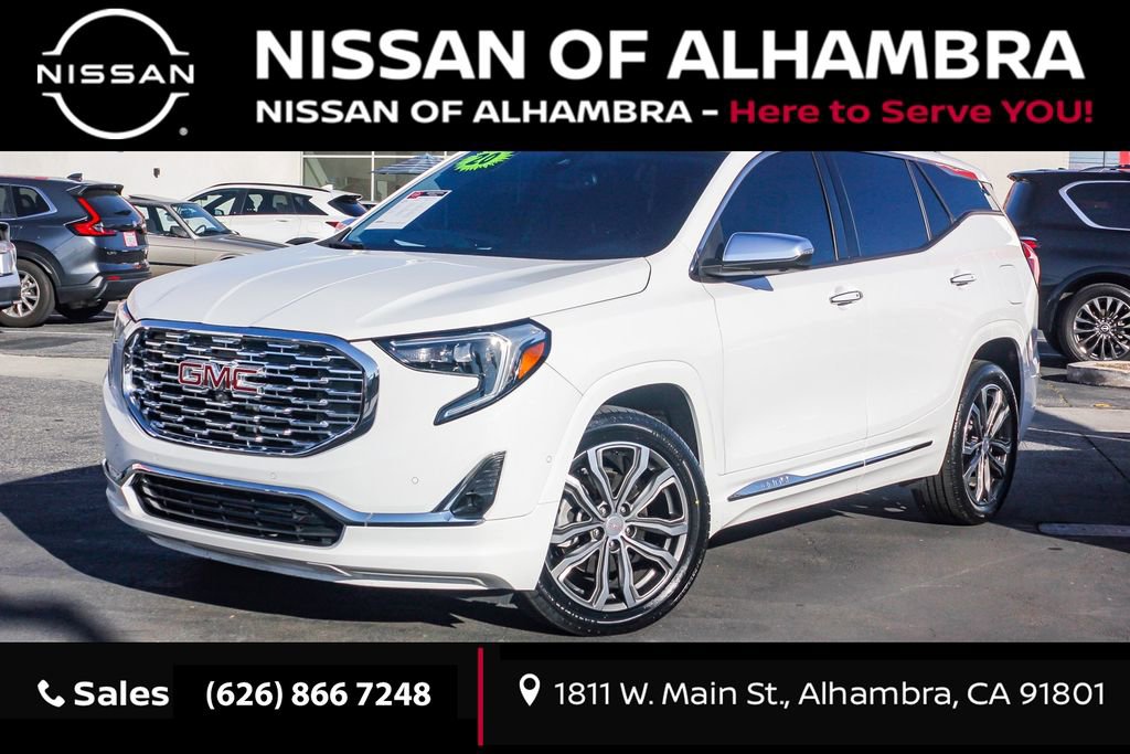 Used 2020 GMC Terrain Denali w/ Denali Premium Package image 1