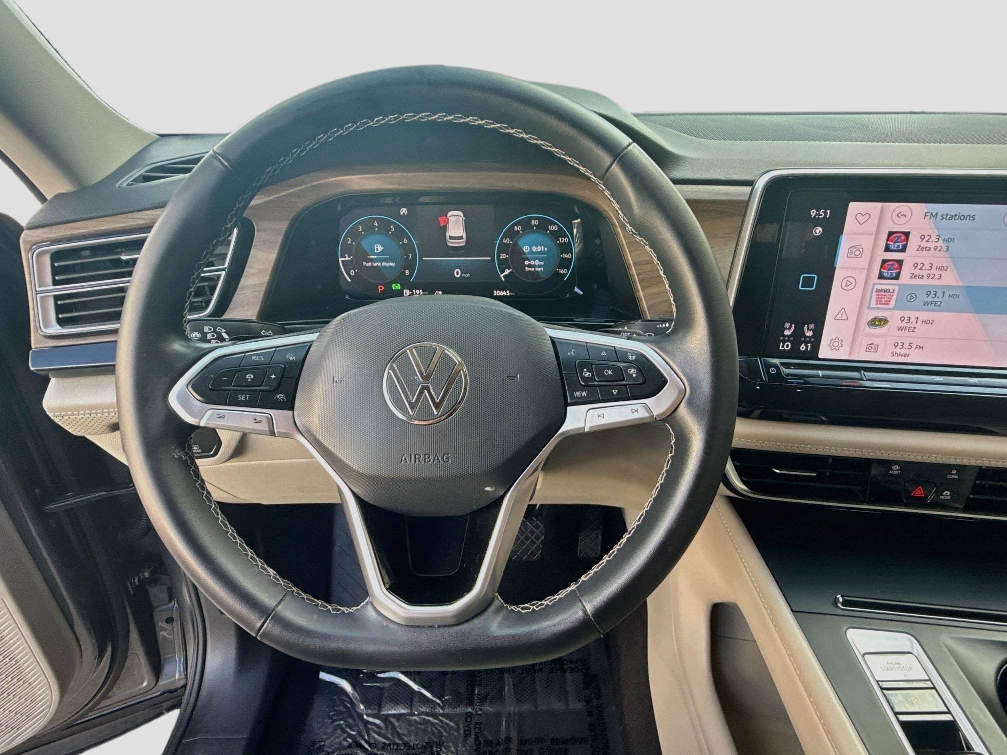 Used 2024 Volkswagen Atlas SE FWD image 10