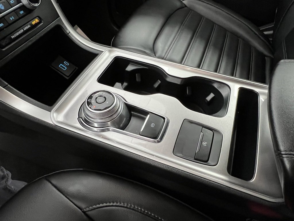 Used 2024 Ford Edge SEL image 45