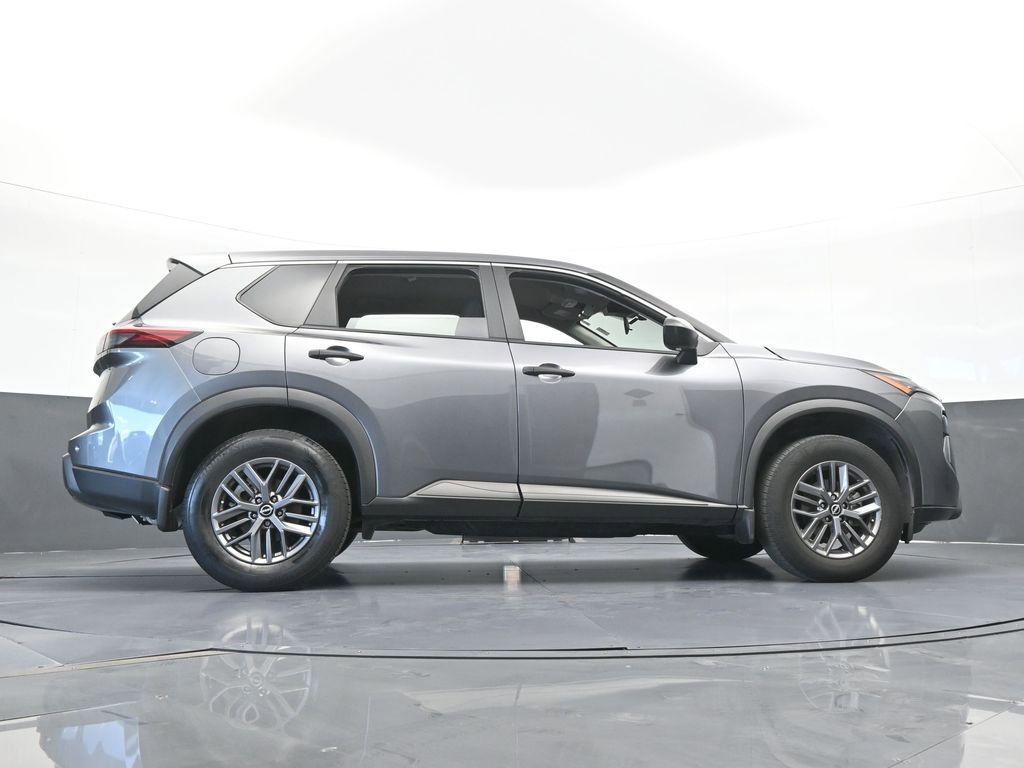 Used 2025 Nissan Rogue S FWD image 53