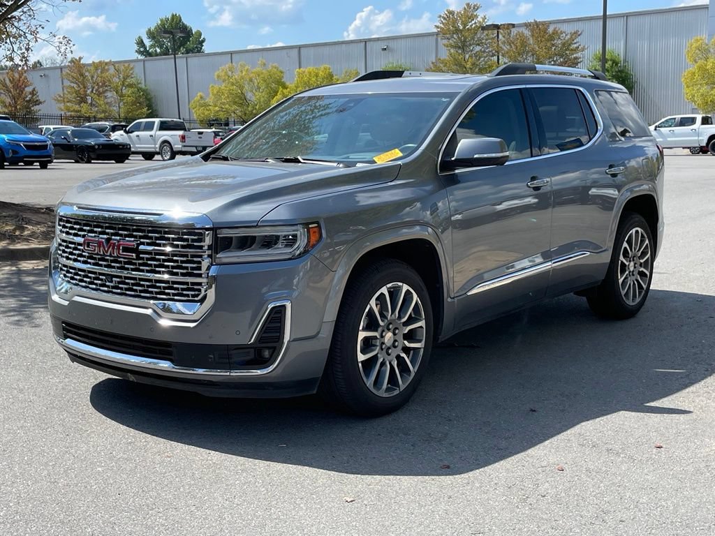Used 2021 GMC Acadia Denali w/ Denali Ultimate Package AWD/4WD image 3