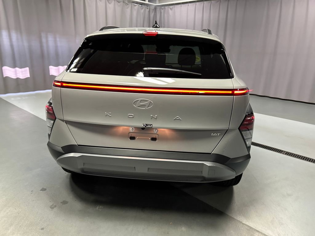 New 2026 Hyundai Kona SEL Premium image 6